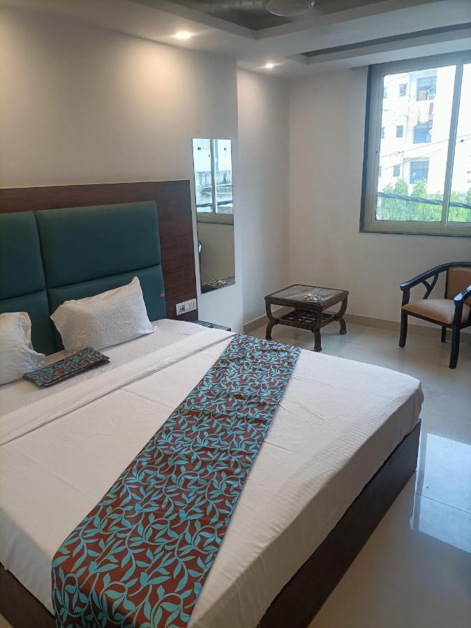 ניו דלהי Hotel Tark Inn Near Igi Airport מראה חיצוני תמונה
