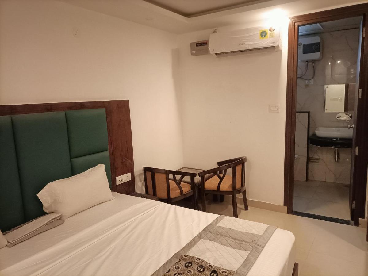 ניו דלהי Hotel Tark Inn Near Igi Airport מראה חיצוני תמונה